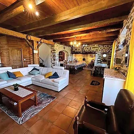 A La Ferme Au Coeur De L'auvergne Saint-Hippolyte (Haut-Rhin)