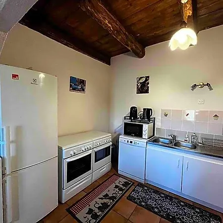 A La Ferme Au Coeur De L'auvergne 4*