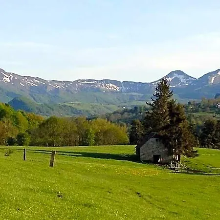 A La Ferme Au Coeur De L'auvergne Hotel 4*